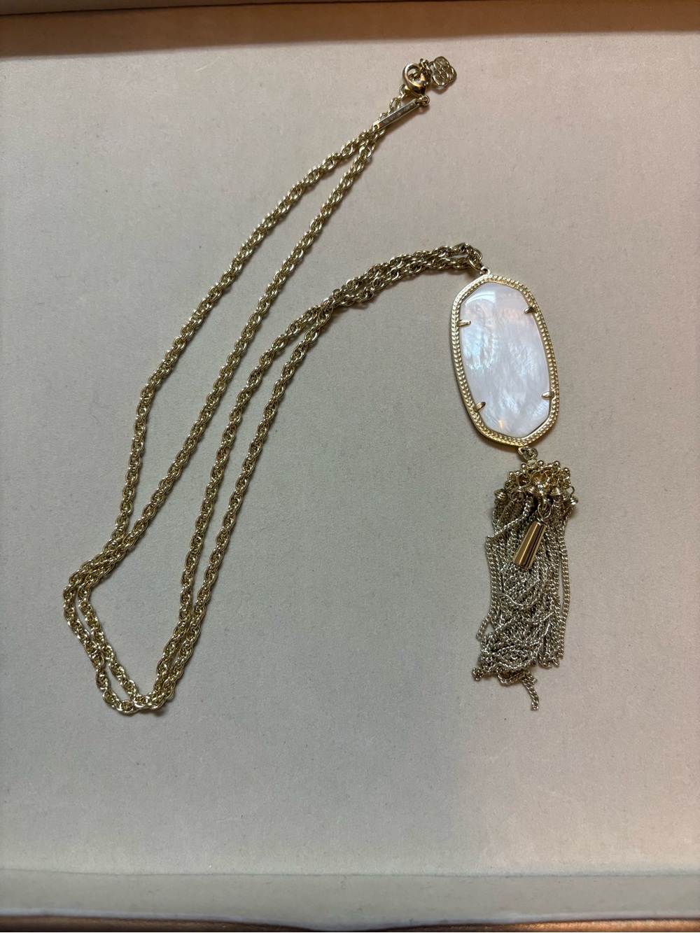 Kendra Scott Rayne Gold m Mother-of-Pearl Tassel Necklace